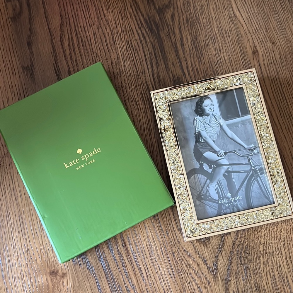 NWT Lenox Kate Spade 4x7 Gold Picture Frame